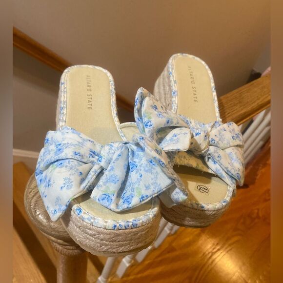Altar'd State Light Blue Espadrille Slides - Picture 6 of 7